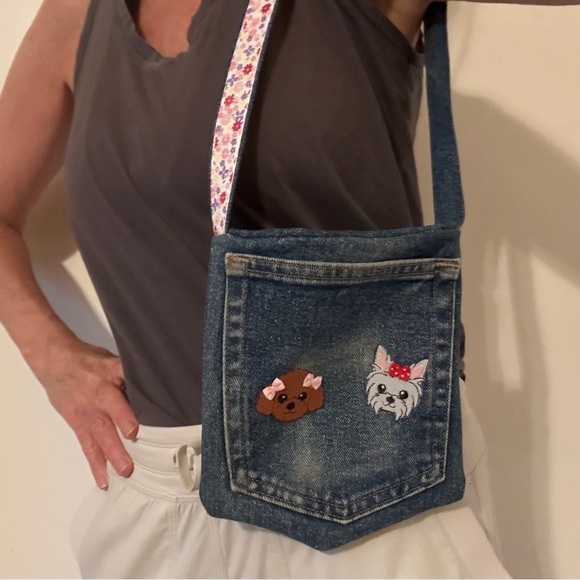 Handcrafted Upcycled Denim Bag Toe lined dog patches - Picture 3 of 8